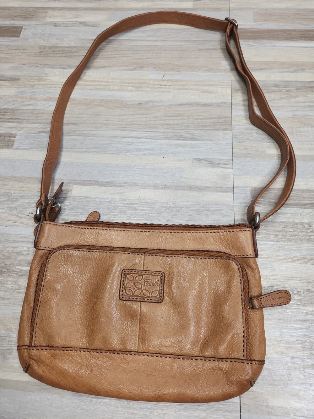 Fossil Crossbody Brown Soft Leather Organizer Flap Snap Zip Crossbody ZB2837
